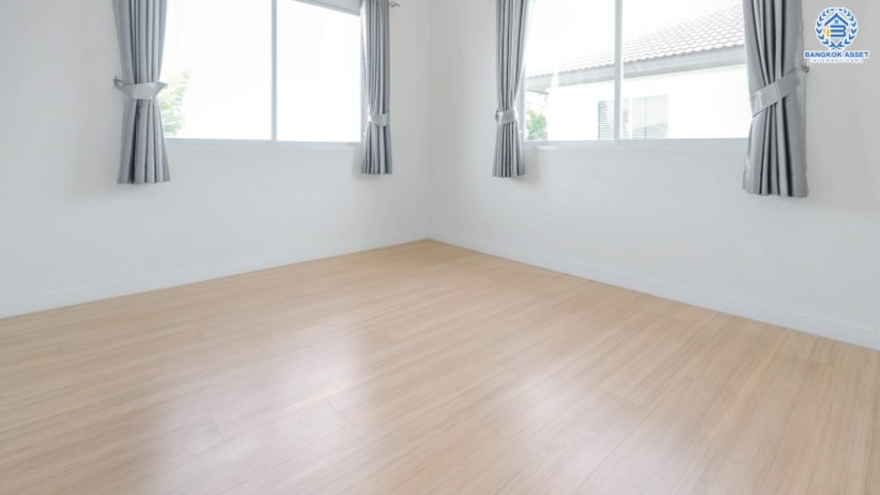 บ้านเดี่ยวมือสองนนทบุรี ม.พฤกษ์ลดา2 บางใหญ่-กาญจนาฯ หลังมุม! แบรนด์คุณภาพ LH บ้านใหม่ไม่เคยเข้าอยู่!! เนื้อที่ 61.5 ตร.ว. ฟังก์ชัน 4 ห้องนอน 2 ห้องน้ำ 2 จอด Facilities ครบ บนทำเลเดินทางสะดวกสบาย ใกล้เซ็นทรัลเวสต์เกต เพียง 10 นาทีถึง MRT "สถานีคลองบางไผ่"